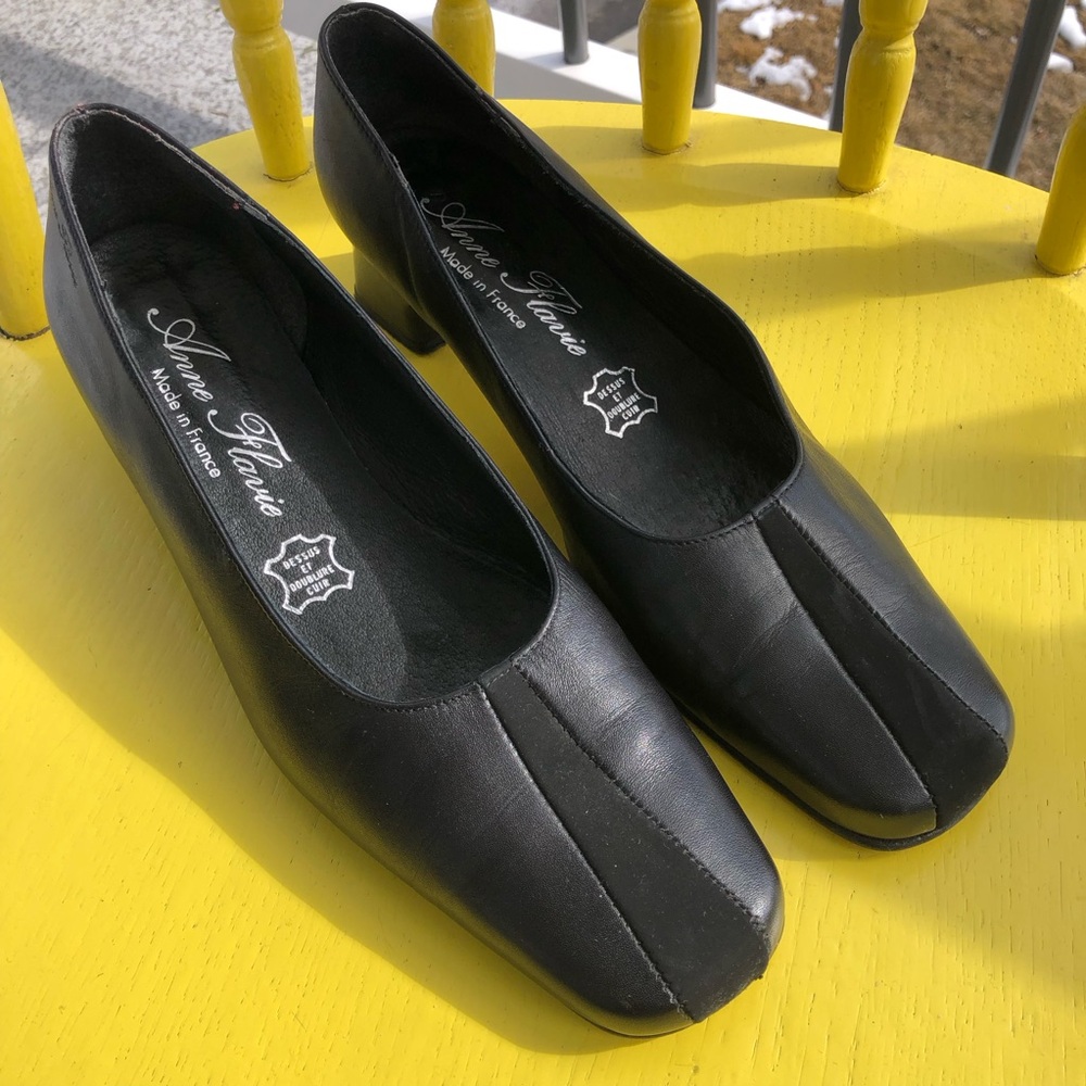 Anne Flavie Black Low Block Heel shoes Size 37